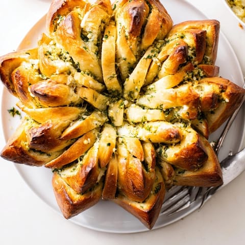 Star Shaped Garlic Bread